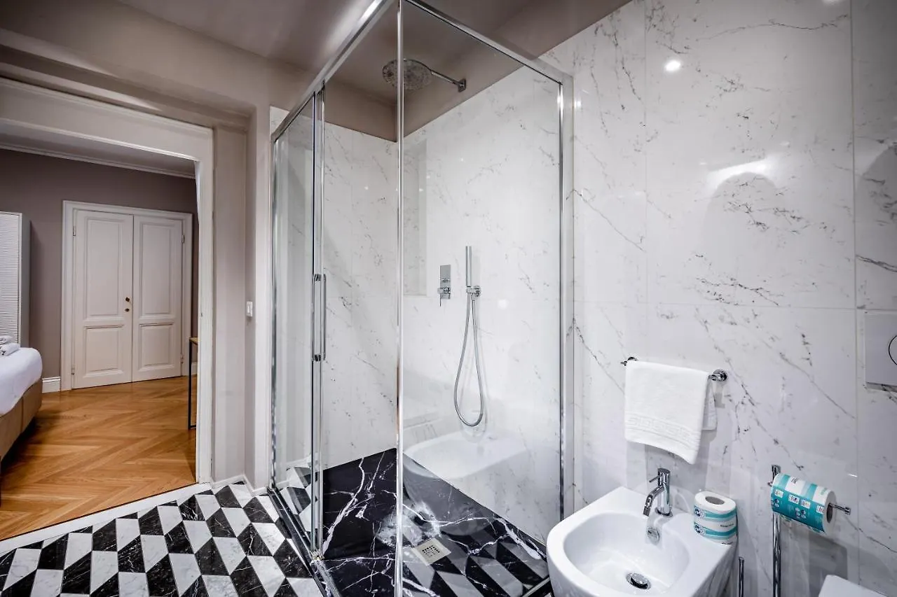 Hs4U Ricasoli Luxury Apartment Near Duomo N. 3 Florence