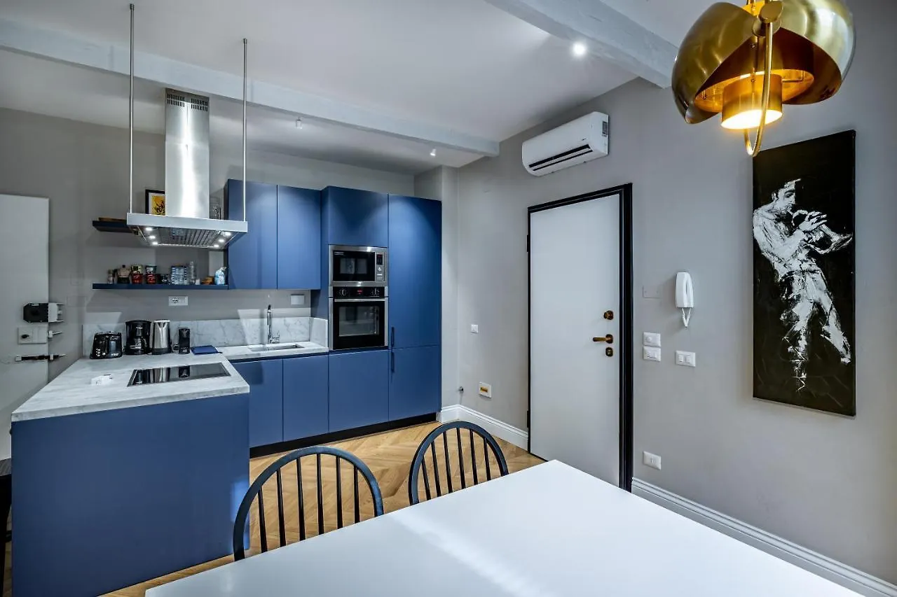 Hs4U Ricasoli Luxury Apartment Near Duomo N. 3 Florence